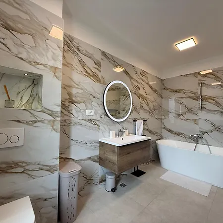 Vila Allure Sensuelle Kastela